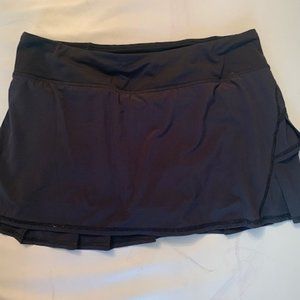 Lululemon Black Skort Size 8